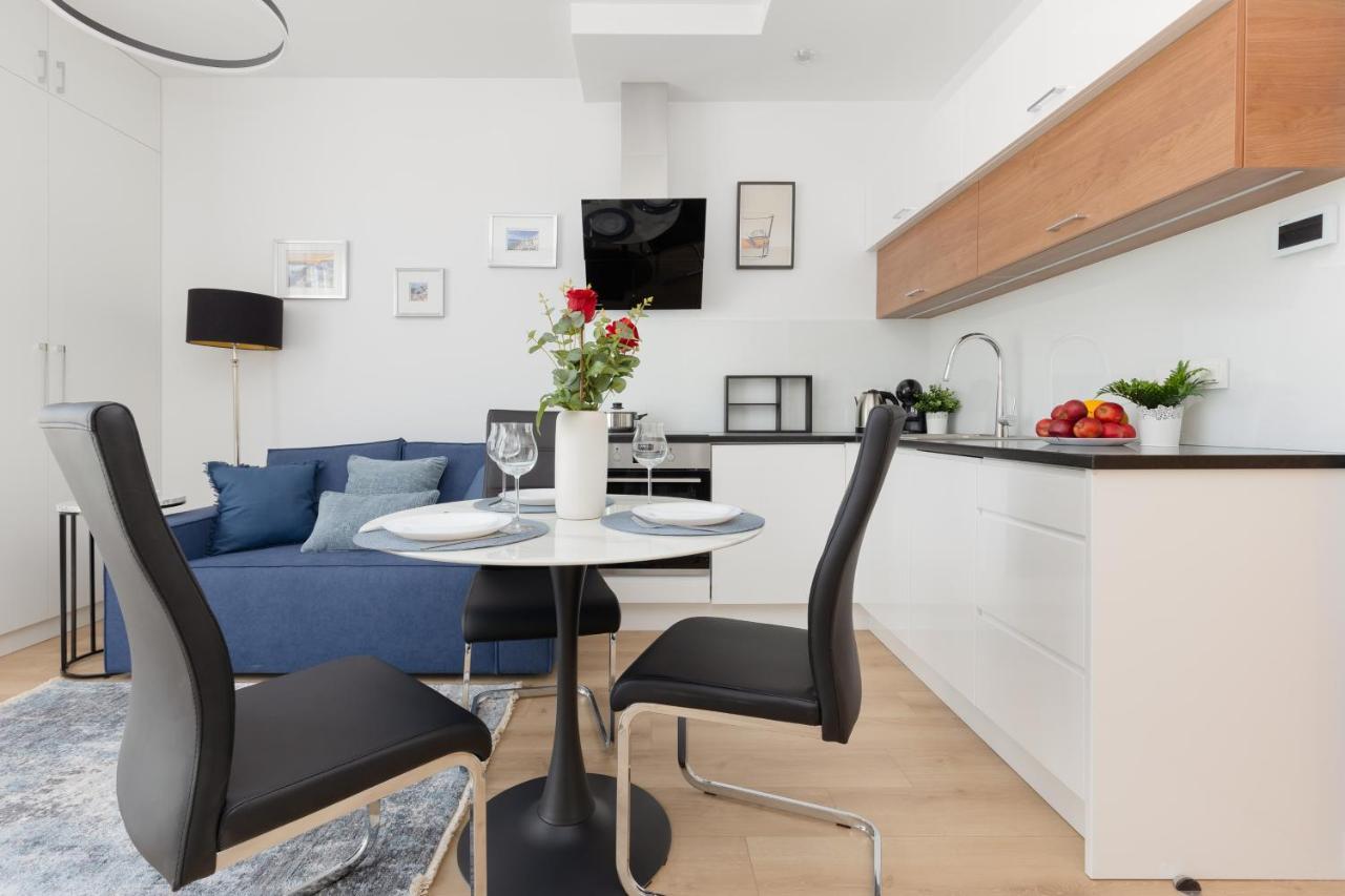 Warszawa Srodmiescie Bonifraterska Apartments By Noclegi Renters المظهر الخارجي الصورة